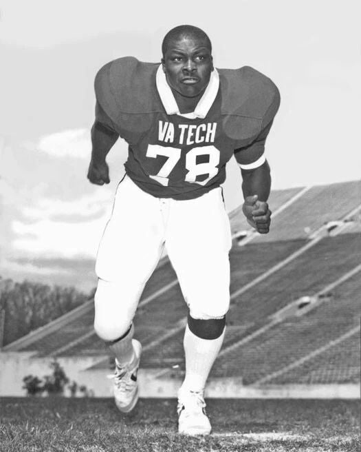 1984 Virginia Tech Bruce Smith Glossy Magnet Football Magnet College Print