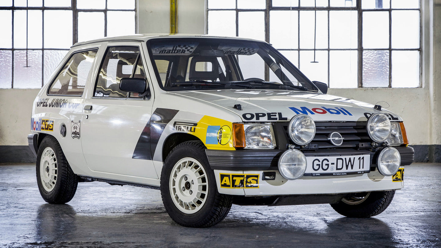 Opel Corsa Junior Cup Hd Art Keychain