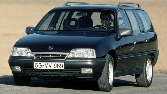Opel Omega Caravan Hd Art Keychain