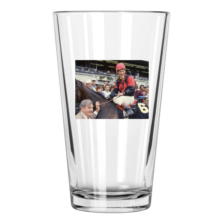 1986 Champion Racehorse Jockey Bill Willie Shoemaker Pint Beer Drinking Glass