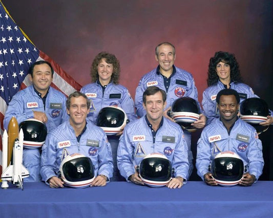 1986 Space Shuttle Challenger Crew Glossy Magnet Magnet Nasa Sts 51L