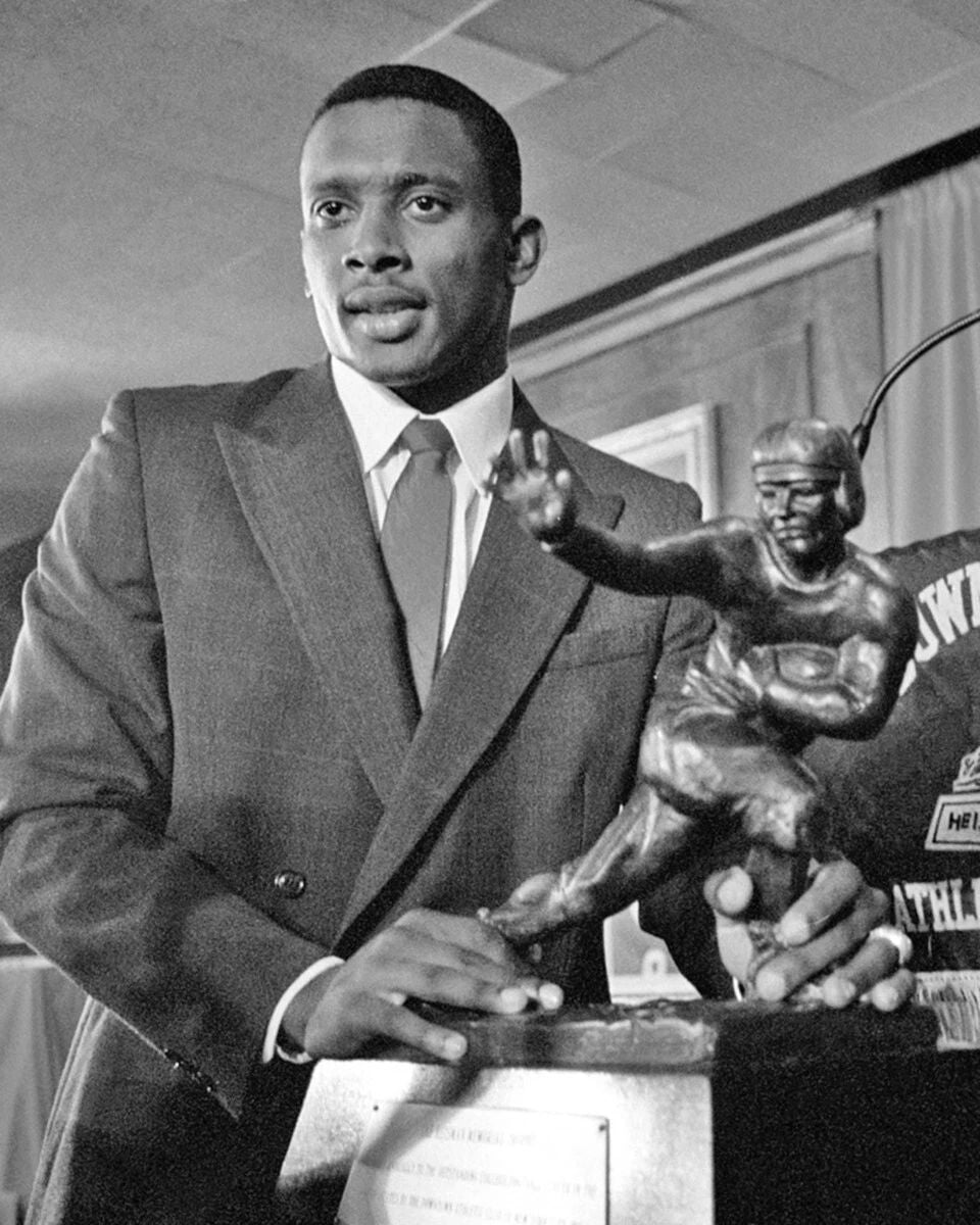 1987 Notre Dame Tim Brown Glossy Photo Heisman Trophy Print Poster