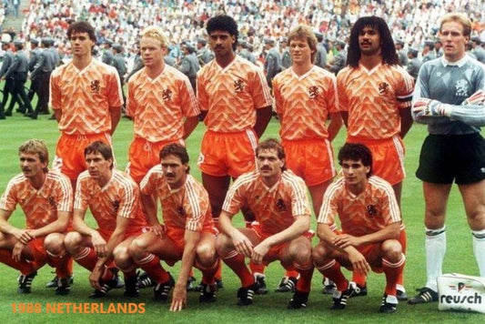 1988 Netherlands Team Keychain Soccer Picture