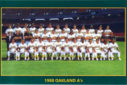 1988 Oakland Athletics A'S Team Keychain Baseball Picture Mlb