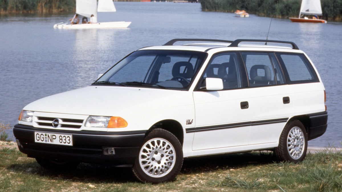 Opel Astra Caravan Club Hd Art Magnet