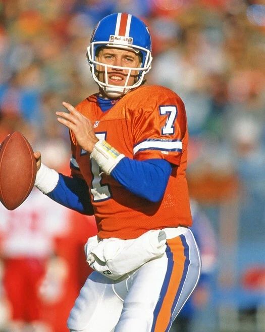1991 Denver Broncos John Elway Glossy Keychain Football Keychain Hof 2004