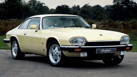 Jaguar Xjs Insignia Uk Hd Art Print Poster