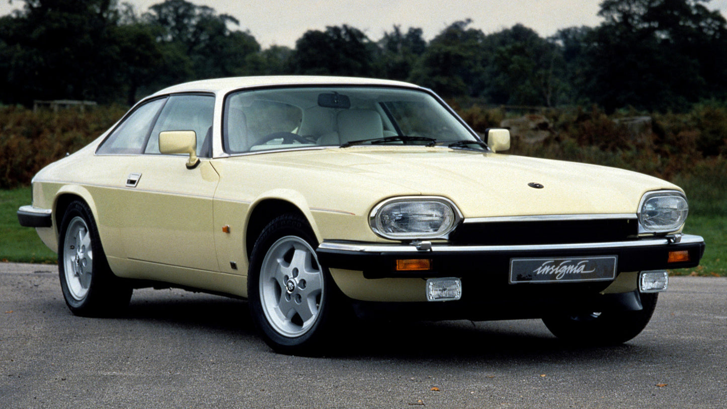 Jaguar Xjs Insignia Uk Hd Art Jigsaw Puzzle