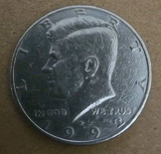 1992 P 50C Kennedy Half Dollar Us Coin