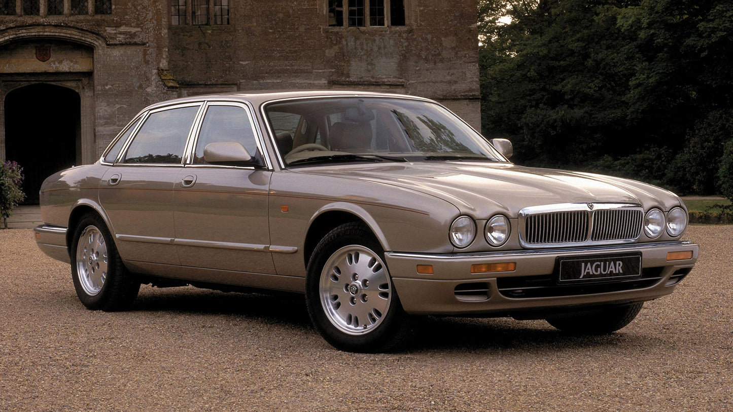 Jaguar Sovereign Uk Hd Art Print Poster