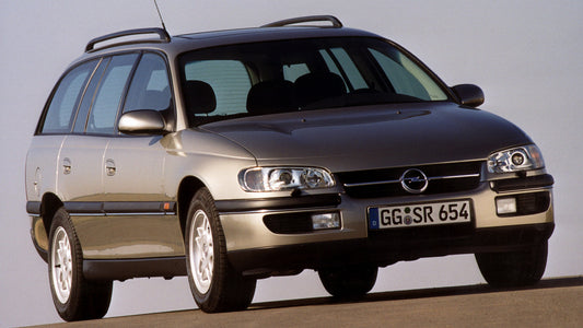 Opel Omega Caravan Hd Art Keychain