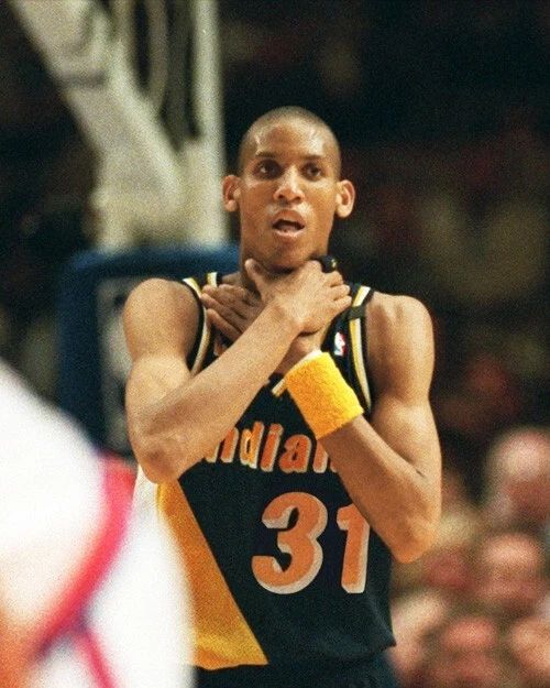 1994 Indiana Pacers Reggie Miller Glossy Magnet Choking Sign Print