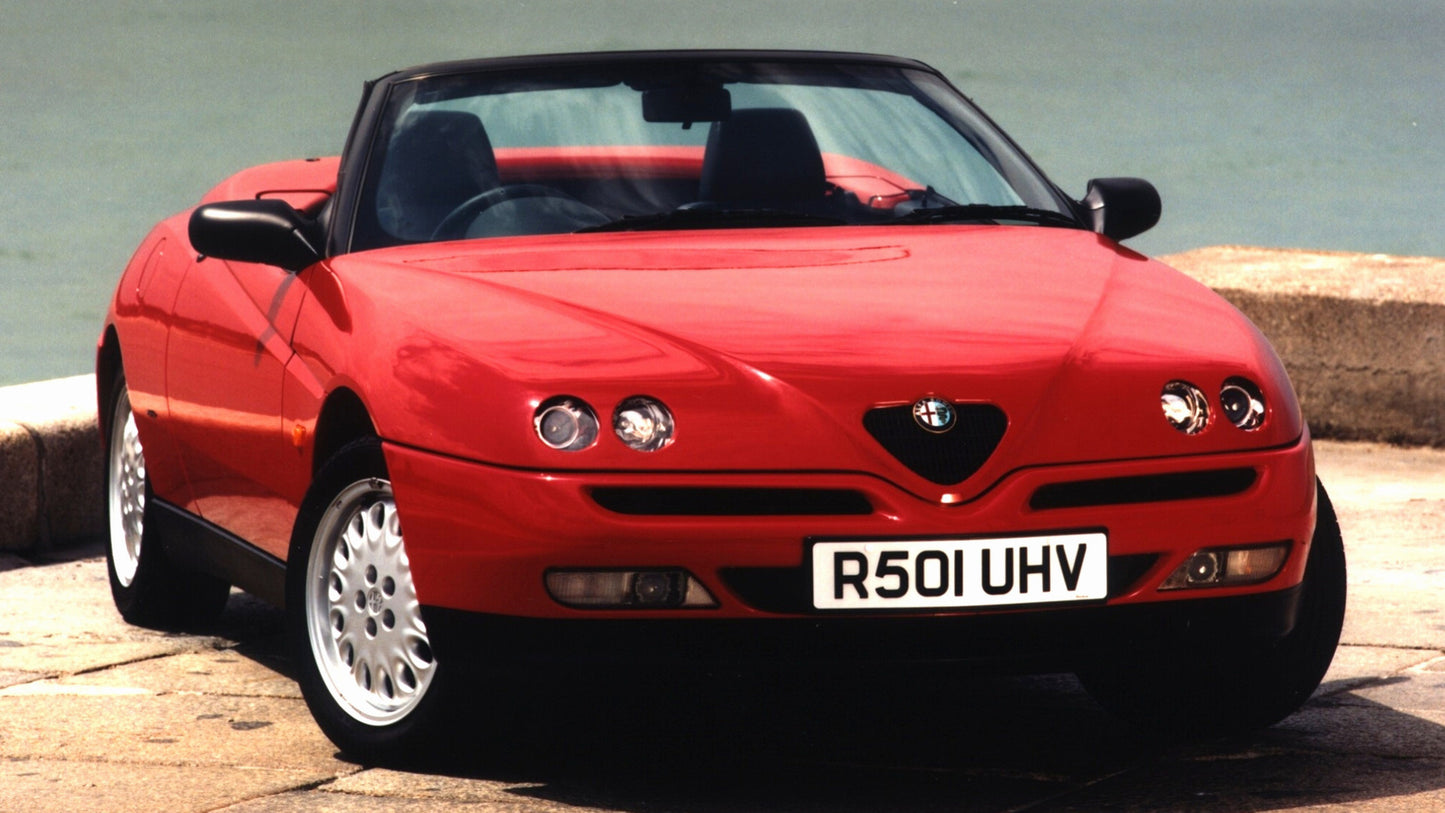 Alfa Romeo Spider Uk Hd Art Keychain