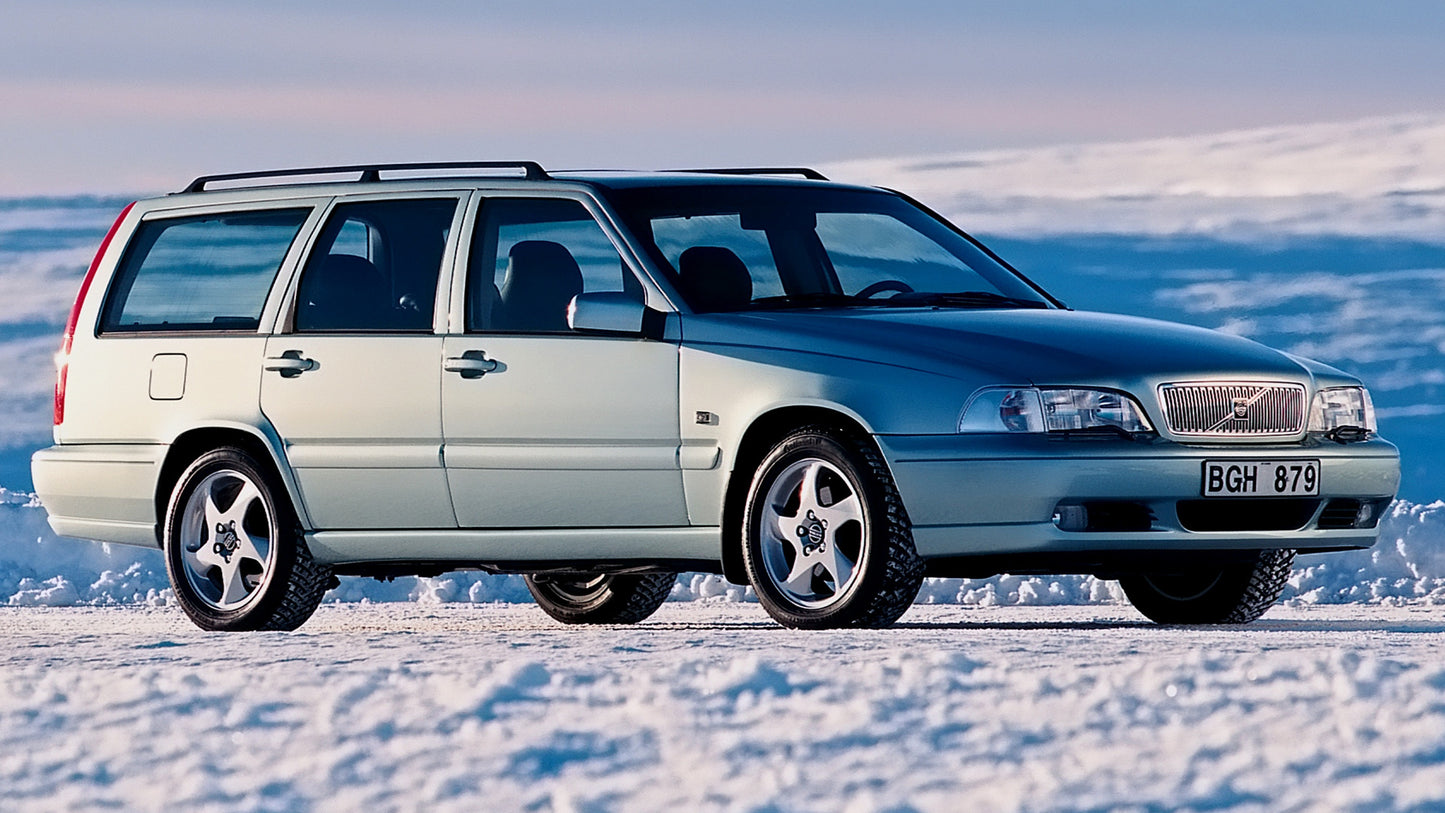 Volvo V70 Hd Art Keychain