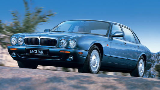 Jaguar Xj8 Uk Hd Art Jigsaw Puzzle