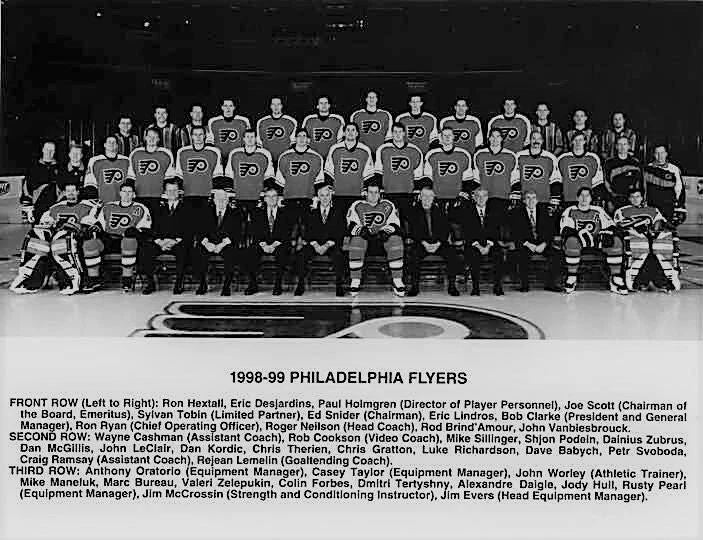 99 Philadelphia Flyers Keychain Hockey Nhl Picture Bw