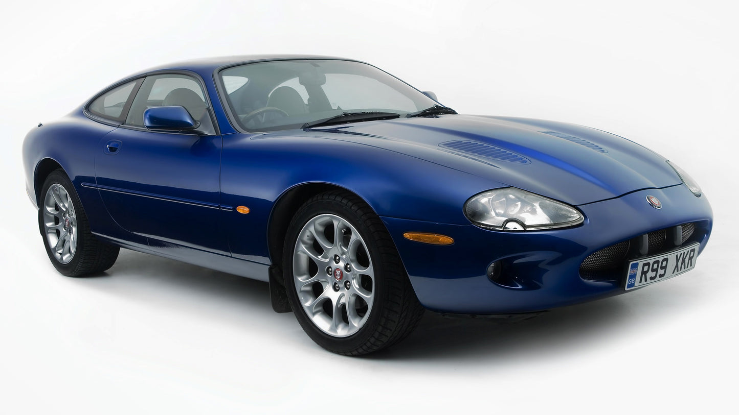 Jaguar Xkr Coupe Uk Hd Art Jigsaw Puzzle