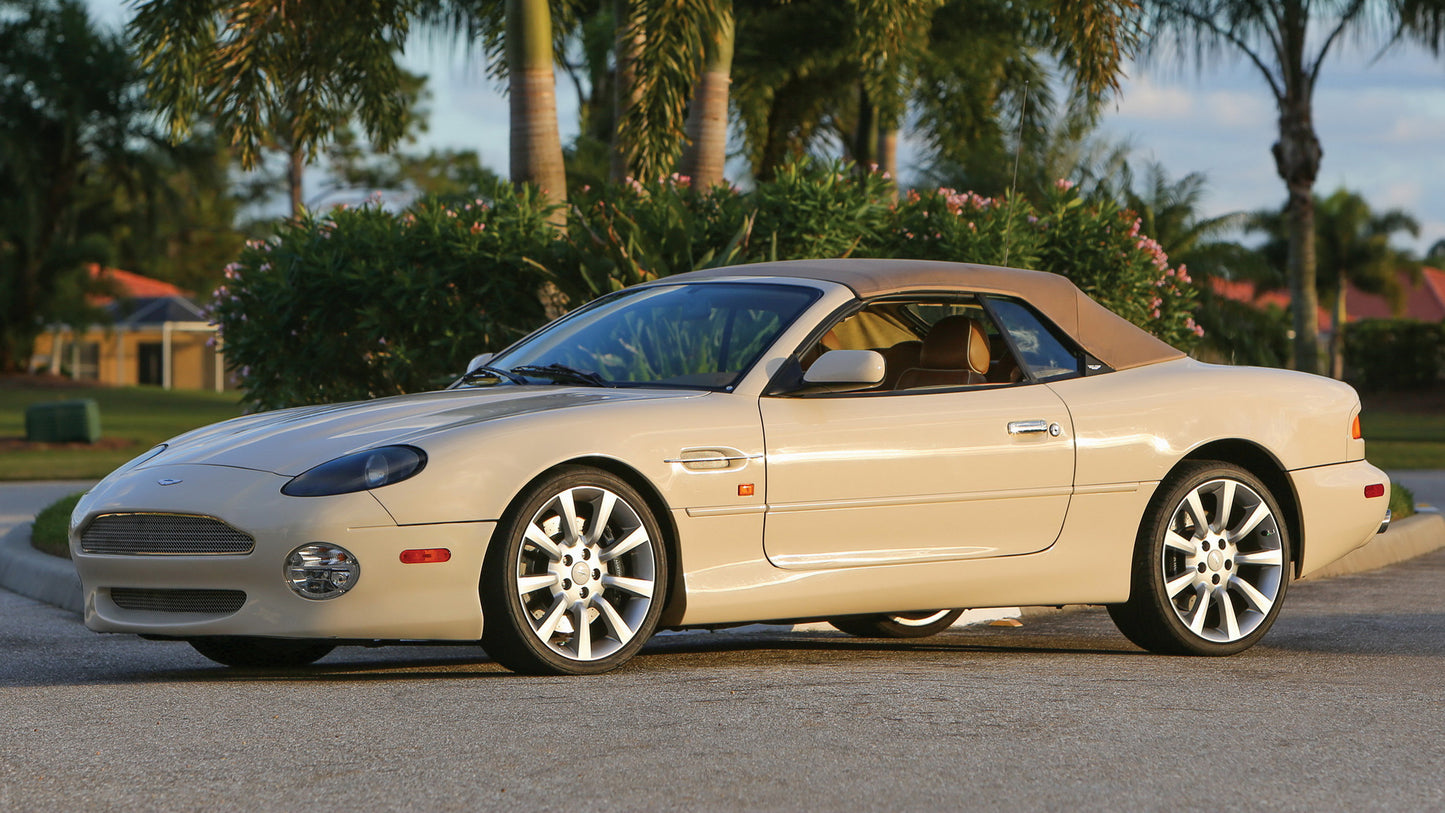 Aston Martin Db7 Vantage Volante Us Hd Art Keychain