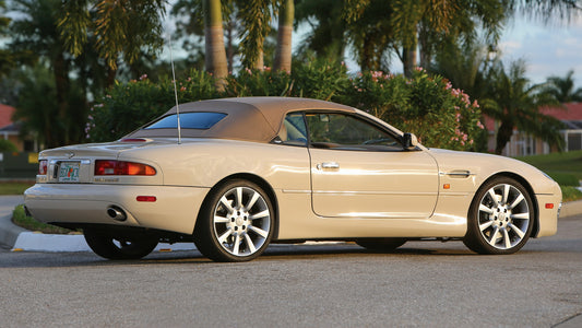 Aston Martin Db7 Vantage Volante Us Hd Art Keychain
