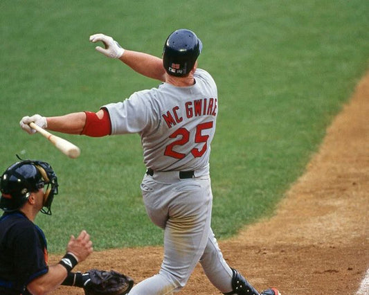 1999 St 2. Louis Cardinals Mark Mcgwire Glossy Keychain Baseball Keychain