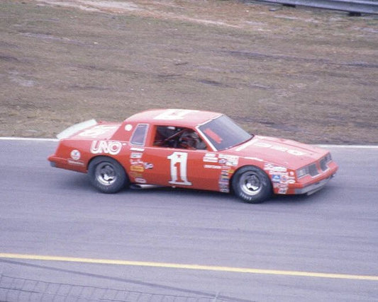 1 Uno Oldsmobile Buddy Baker Glossy Photo 1981 Daytona 500 Poster Print