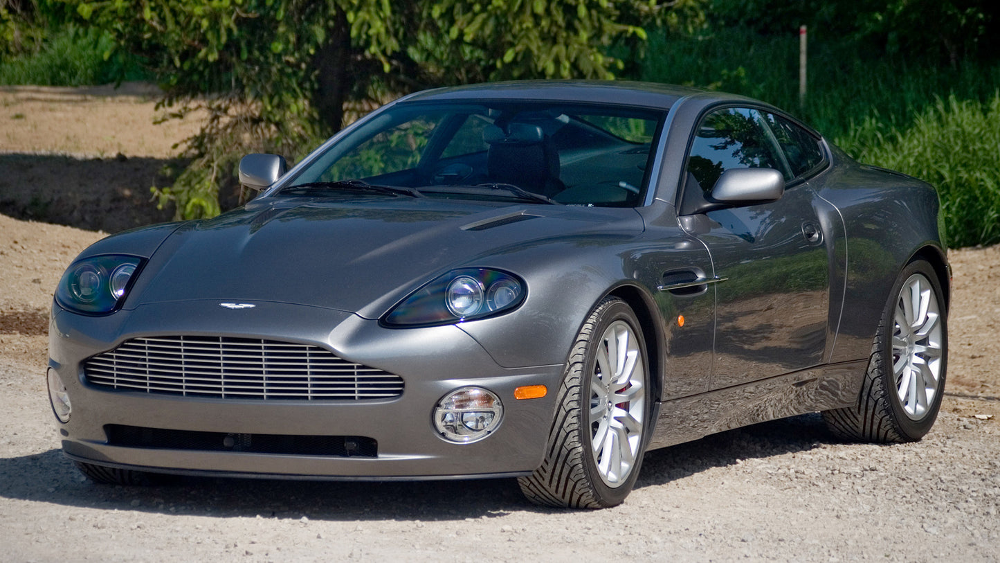 Aston Martin V12 Vanquish Us Hd Art Keychain