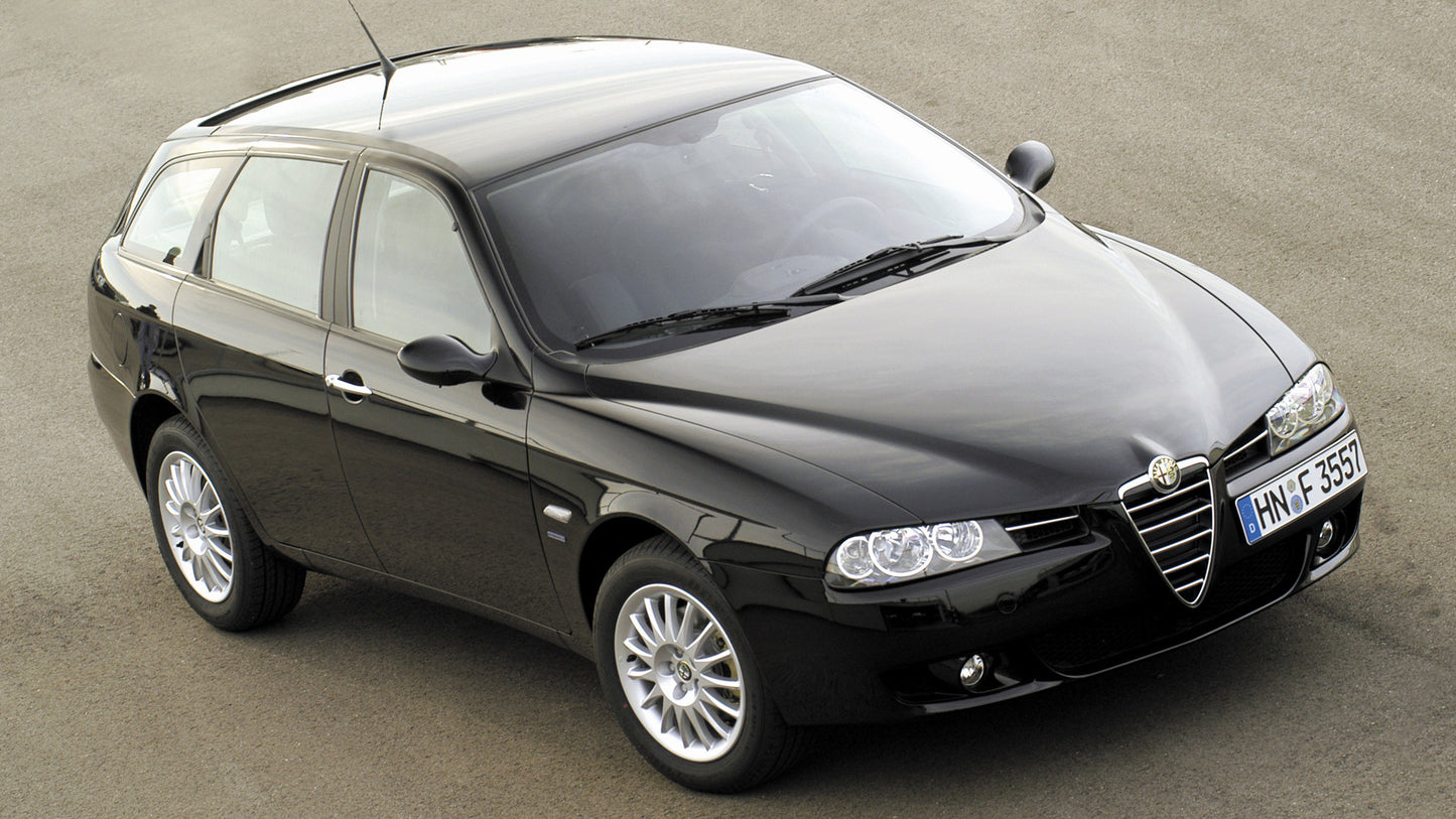 Alfa Romeo Sportwagon Black Edition Hd Art Keychain