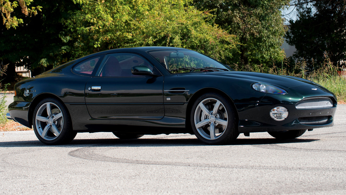 Aston Martin Db7 Gt Hd Art Keychain