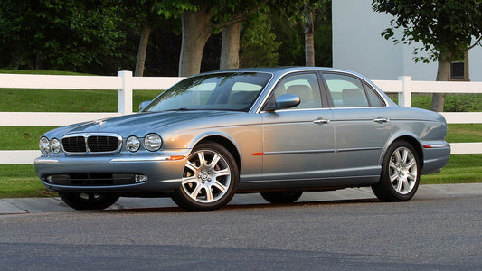 Jaguar Xj8 Us Hd Art Jigsaw Puzzle