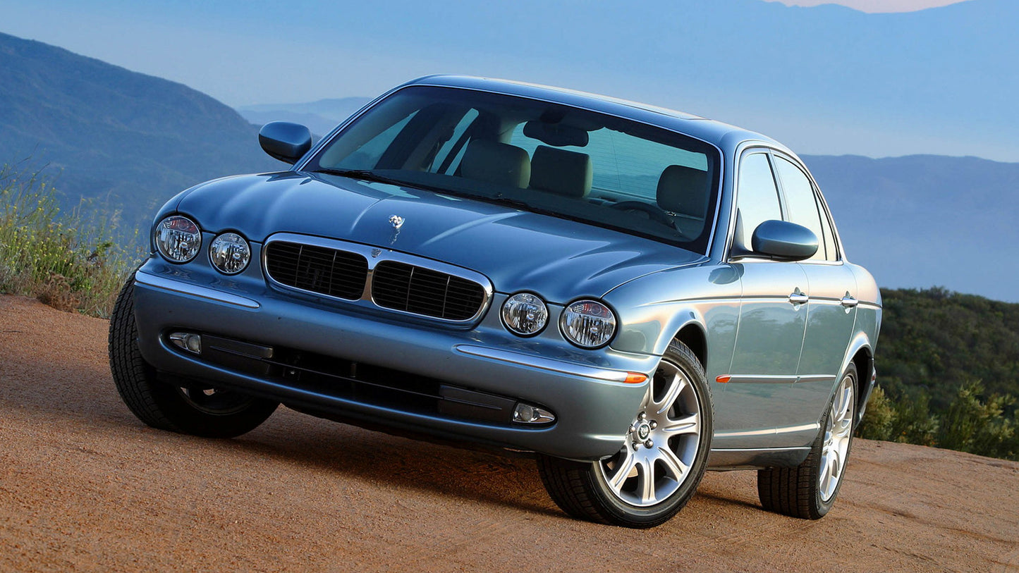 Jaguar Xj8 Us Hd Art Jigsaw Puzzle