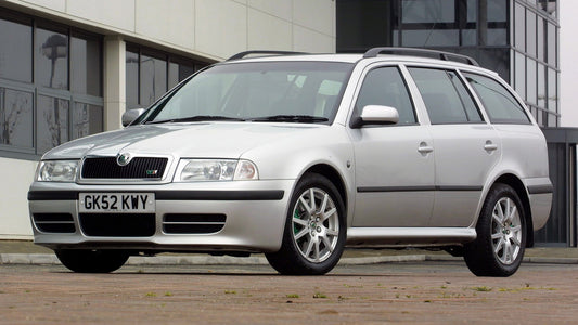 Skoda Octavia Vrs Estate Uk Hd Art Keychain