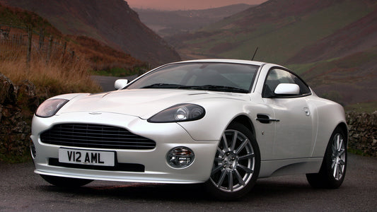 Aston Martin Vanquish S Uk Hd Art Keychain