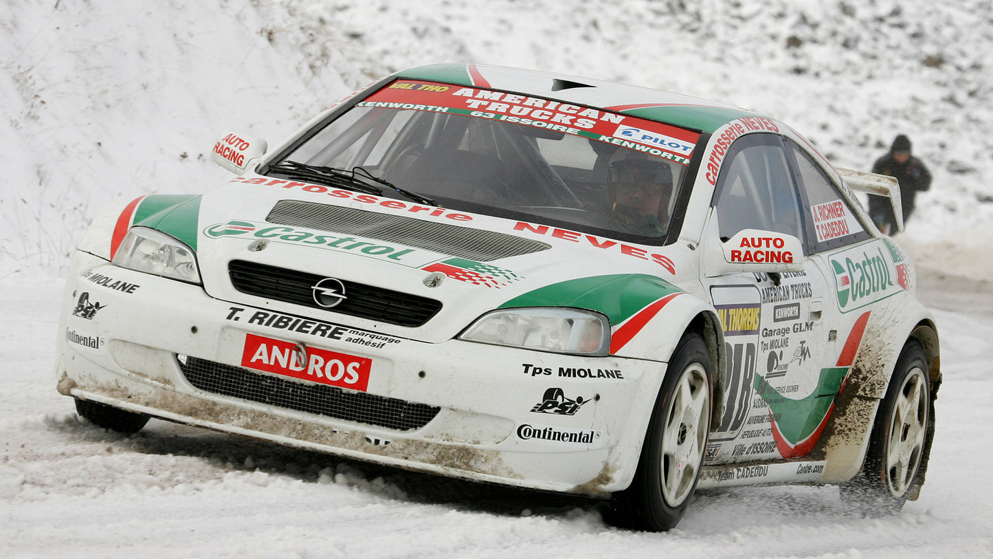 Opel Astra Trophee Andros Hd Art Keychain