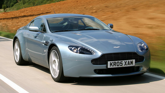 Aston Martin V8 Vantage Hd Art Keychain