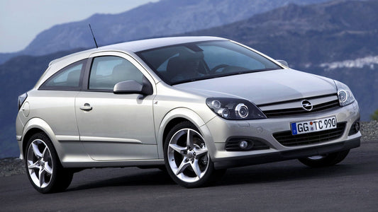 Opel Astra Gtc Hd Art Keychain