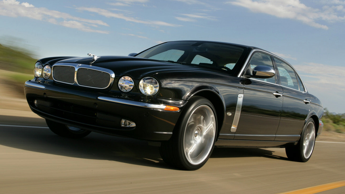Jaguar Super V8 Portfolio Us Hd Art Jigsaw Puzzle