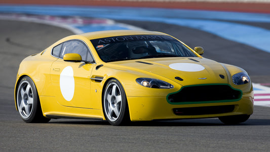 Aston Martin Vantage N24 Hd Art Keychain
