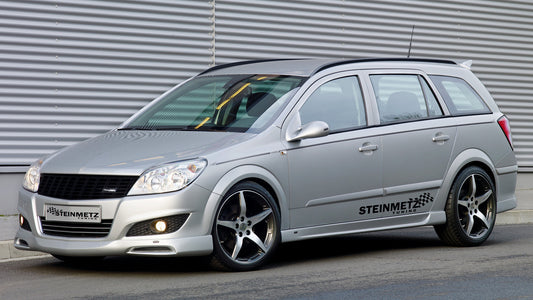 Opel Astra Caravan By Steinmetz Hd Art Keychain