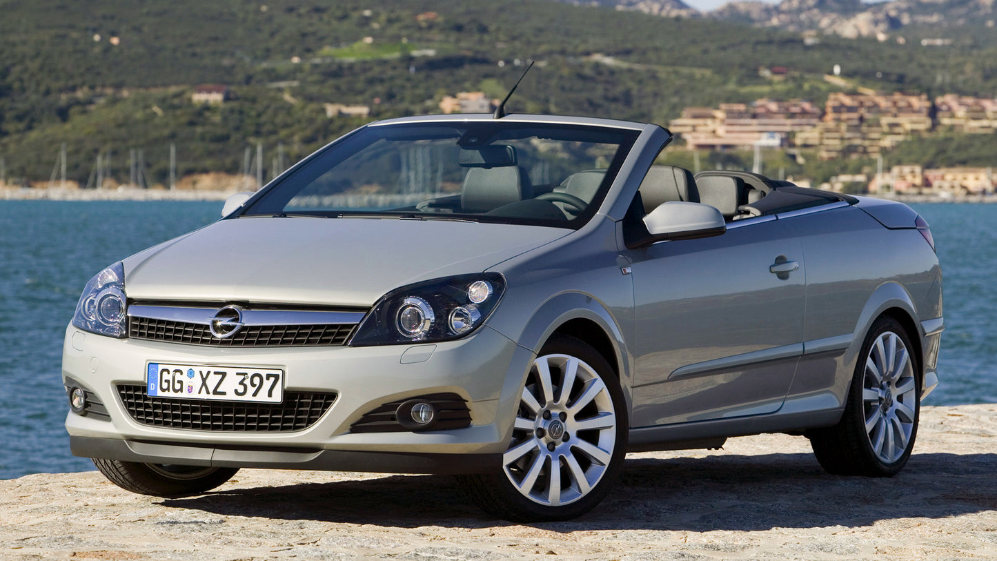 Opel Astra Twintop Hd Art Keychain