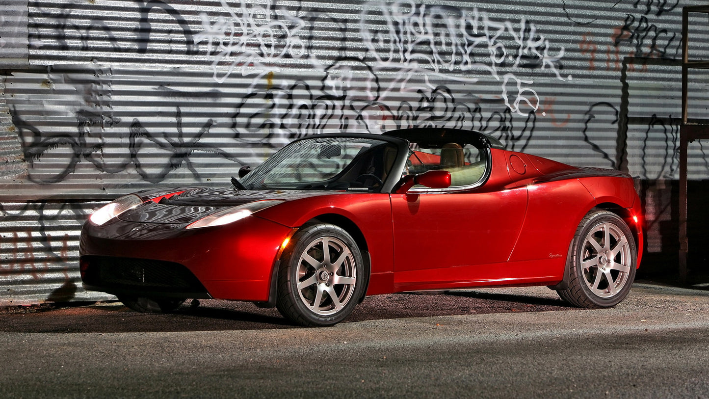 Tesla Roadster Hd Art Keychain