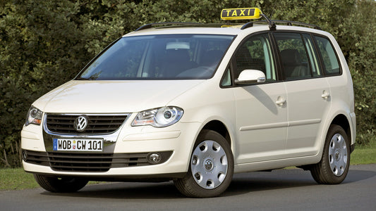 Volkswagen Touran Taxi Hd Art Magnet