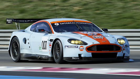 Aston Martin Dbr9 Gulf Oil Livery Hd Art Keychain
