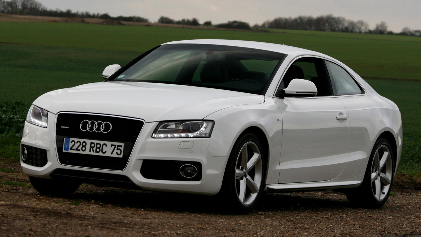Audi A5 Coupe S Line Hd Art Keychain