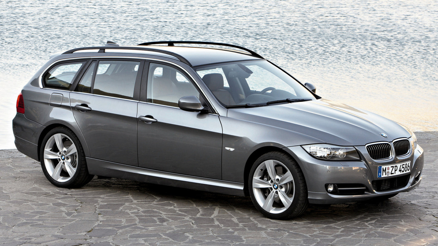 Bmw Series Touring Hd Art Keychain