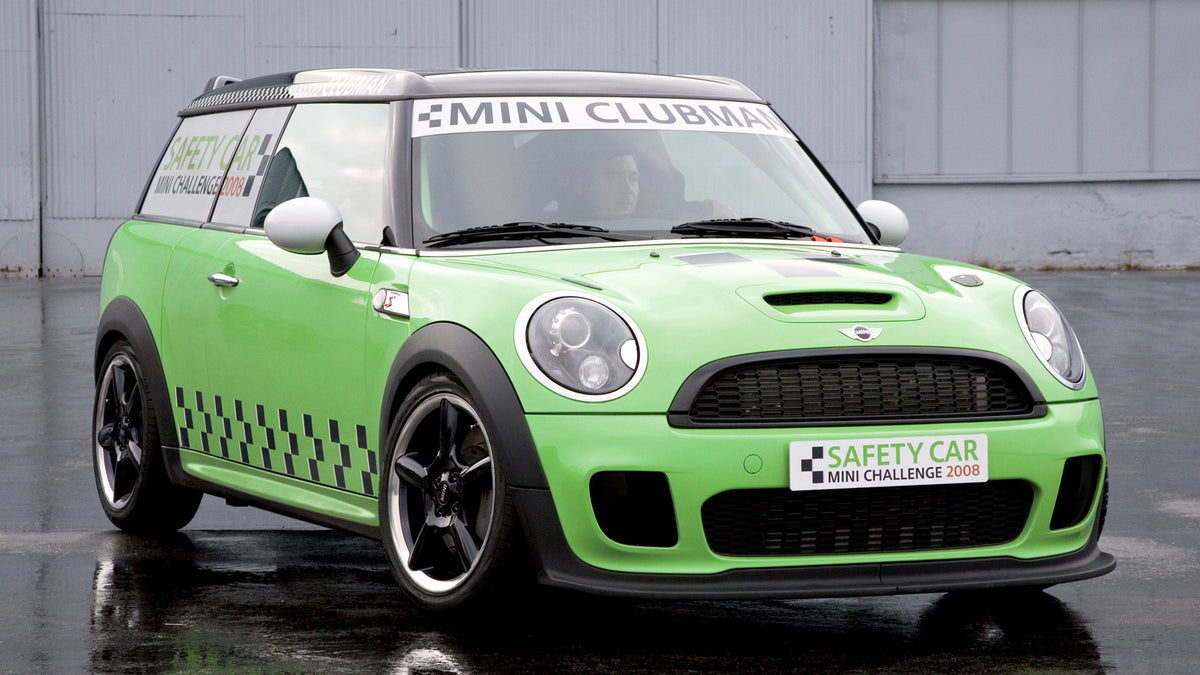 Mini Challenge Safety Car Hd Art Magnet