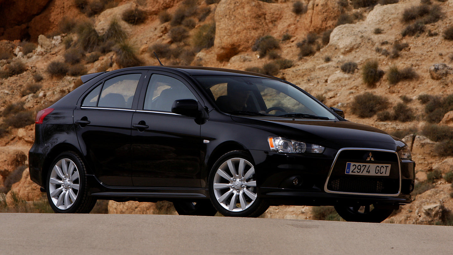 Mitsubishi Lancer Sportback Hd Art Keychain