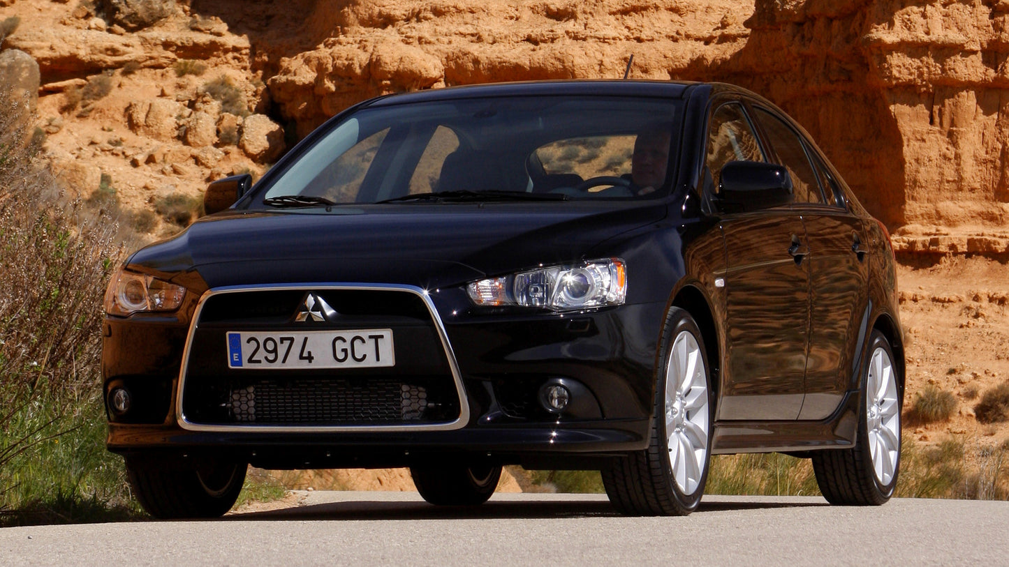 Mitsubishi Lancer Sportback Hd Art Keychain