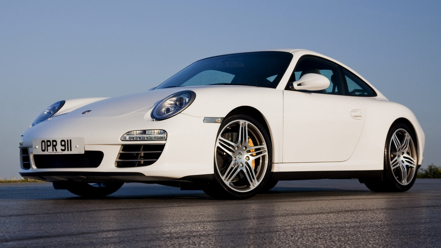 Porsche Carrera S Uk Hd Art Keychain
