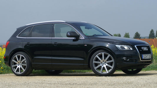 Audi Q5 By Mtm Hd Art Keychain