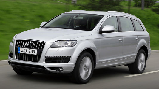 Audi Q7 Uk Hd Art Keychain